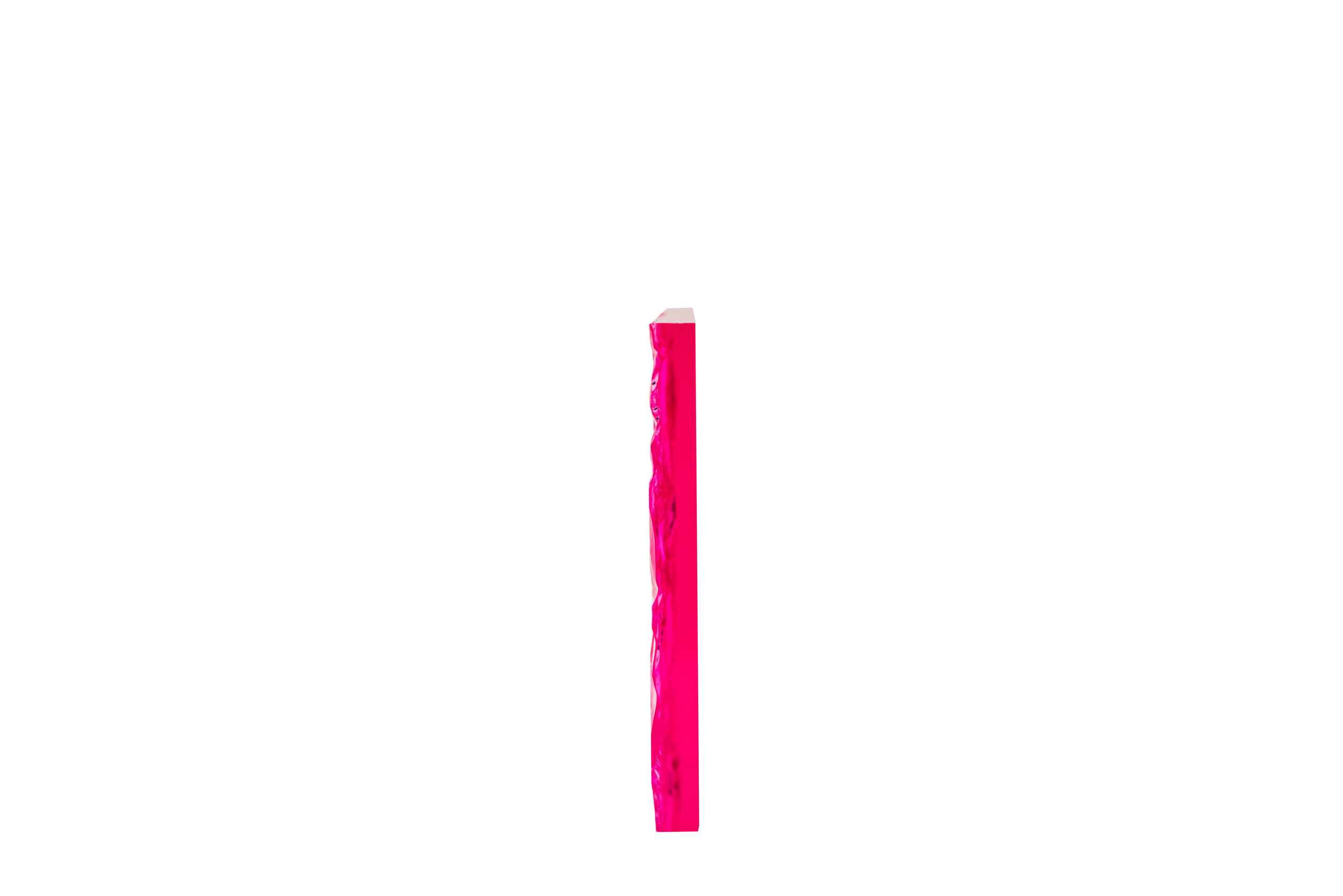 Crushed Ice_Pink_Side_01